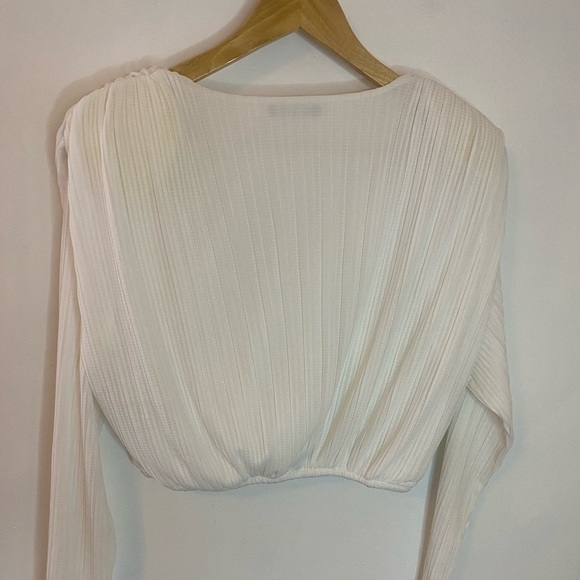 Zara Pleated Long Sleeve White Puff Shoulder Crop Top - Picture 6 of 6